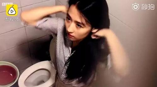 男人亲女人下面的视频,男人亲女人的温馨瞬间回顾